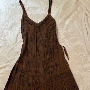 Elegant Vintage Brown Embroidered Dress